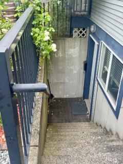 Peaceful House with Backyard - Langley - 8