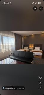 50100 Event Hall - - 1