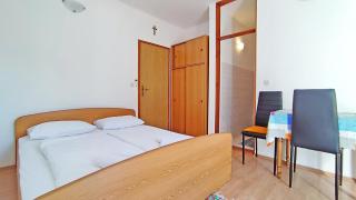 ROIČ apartments - Gradac - 9