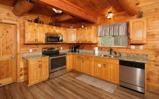 Timber Toy - Sevierville - 2