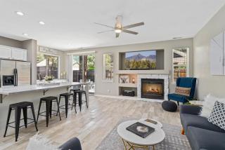 Sublime Mountain Retreat Pool Table Fire-Pit Arcade Game Ideal Location w Central AC - Flagstaff - 9