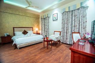 Club Paraiso - Raipur - 7