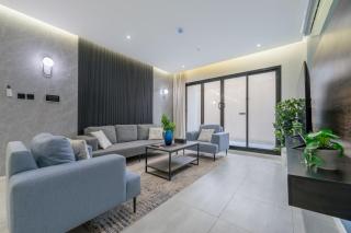 Spacious 3 Bdr Apartment In Al Nada - Riad - 9