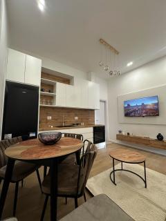 LUX Apartment Durres 5 min walk to beach - Durrës - 8