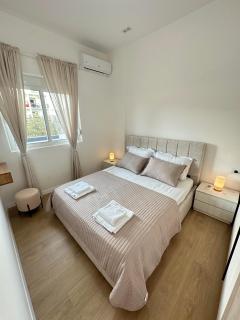 LUX Apartment Durres 5 min walk to beach - Durrës - 0