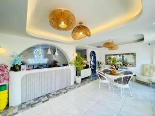 Bernese Resort Hotel powered by Cocotel - Ligao - 7