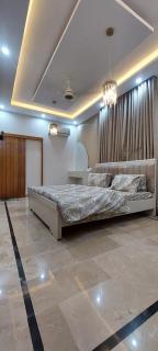 Tranquil 2BR Portion Gulistan e Joher BLK 14 - Karatschi - 7