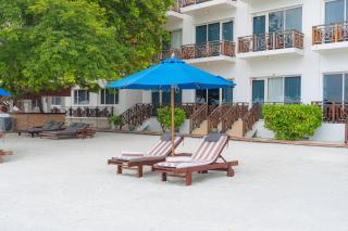 Hulhule Island Hotel- Private Beach Access & Airport Pick-up and Drop - Malé - 3