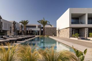 Mosay All Suite Hotel - Lampi - 0
