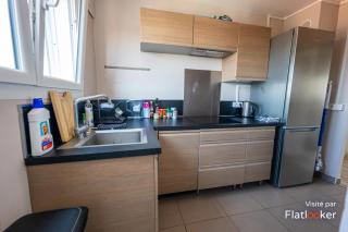 Chambre meublée dans un appartement en colocation - 2
