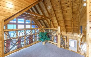 Rockytop Hideaway - 1