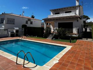 Chalet with private pool - Roda de Bará - 0