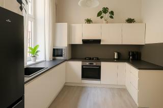 Apartment with Balcony Brno city center - Brno - 4