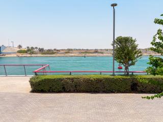 2 Bedroom Home Including Yas Theme Park Tickets - Abu Dhabi - 9