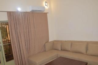 Torobali IMMO Apartment 5- Bright 1BR Flat- Balcony- Perfect for Business Trips - 9