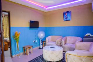 Yomex Apartment - - 7