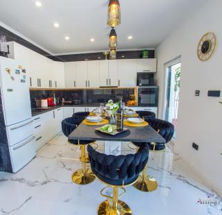 Holiday Home Nova Lux - Mostar - 2