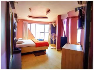 Hotel Golden Dust Puri Near Sea Beach 30m - Wi-Fi And Restaurants - Private beach Facilities - Fully Air Conditioning Rooms - Best Hotel IN Puri - Puri - 6