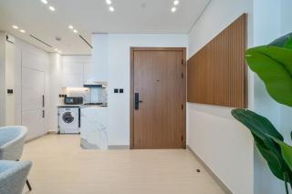 Comfortable 1-Bedroom Getaway Binghatti House - 9