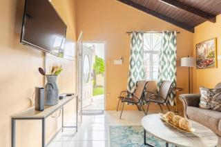 Gated Charming deluxe 2 bed home - Montego Bay - 0
