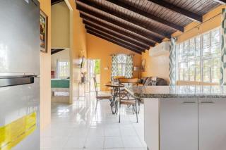 Gated Charming deluxe 2 bed home - 5