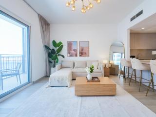 2 Bedroom Home Including Yas Theme Park Tickets - Abu Dhabi - 0