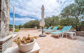 Villa Jadranka by Villas Guide - Otočić Ošjak - 2