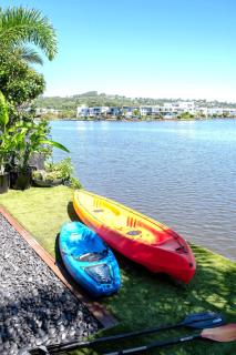 Waterfront Stay at Sunshine Villa - Maroochydore - 2