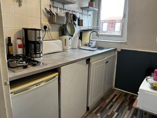 2Bedroom Basic and Central Flat - Londres - 0