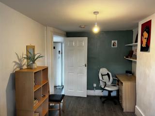 2Bedroom Basic and Central Flat - Londra - 3