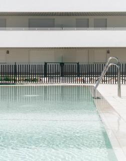 Espectacular con terraza, piscina & parking - Torre del Mar - 9