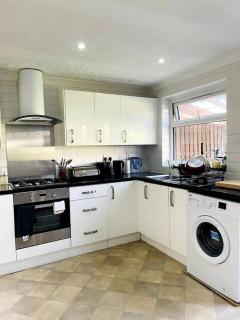 3 bedroom 2 bath house in New Malden, London - Worcester Park - 6