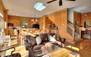Paradise Retreat - Luxury chalet on Lake Disharoon with foosball - Marblehill - 1