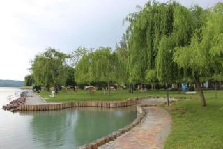 Beachfront Apartman - Balatonfůzfő - 9