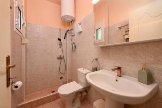 Zoe City Home - - 5