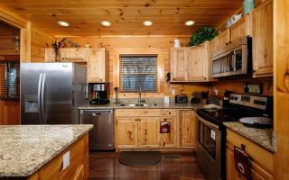Lazy Bear Retreat - Sevierville - 1