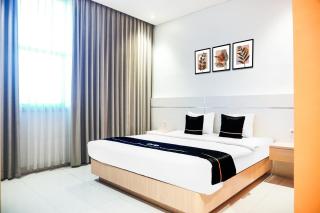 Capital O 94695 Kr Hotel - Palembang - 0