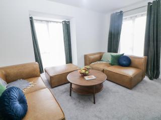 Peak Avenue Retreat - Chesterfield - 6