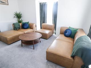 Peak Avenue Retreat - Chesterfield - 3