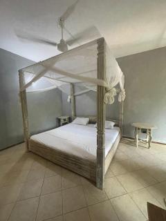Marially Luxury Bed and Breakfast - Malindi - 4