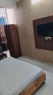 Hotel Anant - Zirakpur - 4