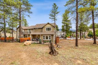 Pinnacle Pines Forest Views Modern Home with EV Charger Direct Trail Access - 5