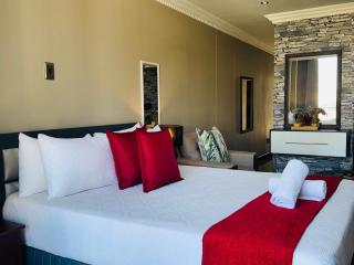 The Sails One Bedroom Apartment - Durban - 8