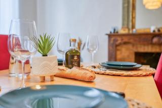 Superbe appartement 95m2 proche Arènes- parking offert - Nîmes - 5