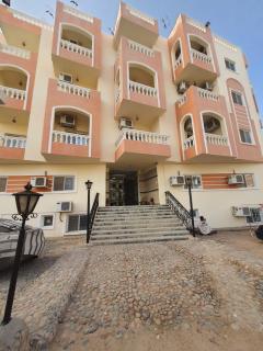 Oasis compound - Hurghada - 0