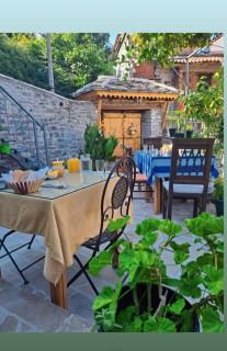 "Villa 70" Guesthouse - Gjirokastër - 9