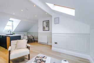 Stunning 3BR Flat Nunnery Lane Sleeps 6 - York - 6