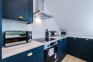 Stunning 3BR Flat Nunnery Lane Sleeps 6 - York - 2