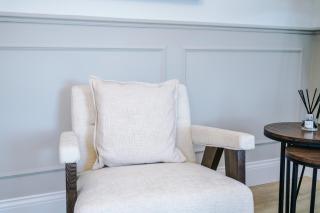 Stunning 3BR Flat Nunnery Lane Sleeps 6 - York - 1