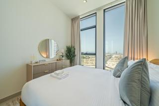 Skyline Views from Binghatti House - 6